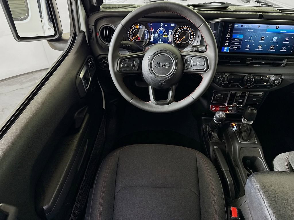 Used 2024 Jeep Wrangler Unlimited Rubicon image 18