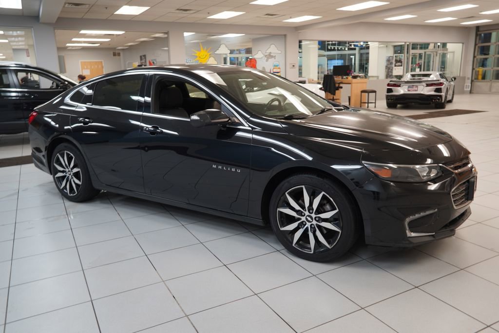 Used 2016 Chevrolet Malibu LT w/ Leather Package image 14