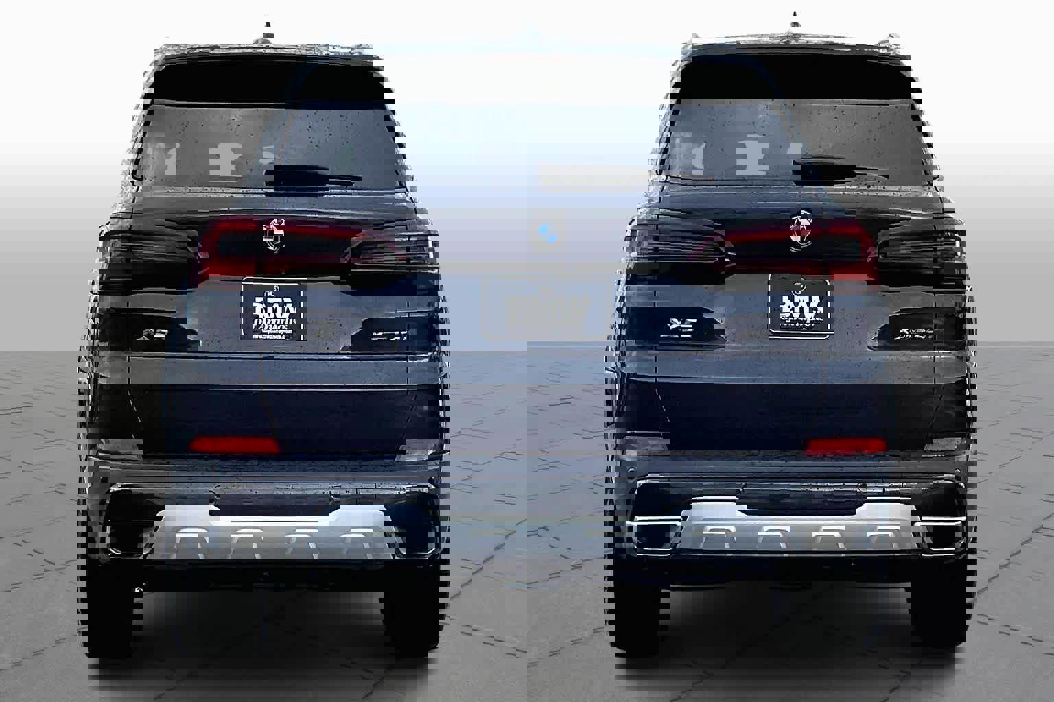 Used 2023 BMW X5 xDrive40i w/ Luxury Seating Package image 5