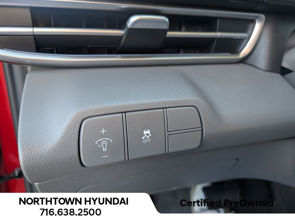 Certified 2024 Hyundai Elantra SEL image 31