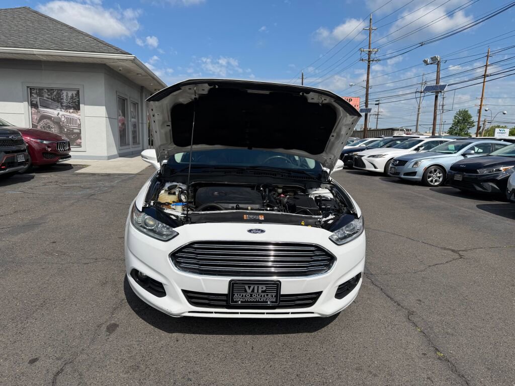 Used 2014 Ford Fusion SE w/ Equipment Group 202A FWD image 29