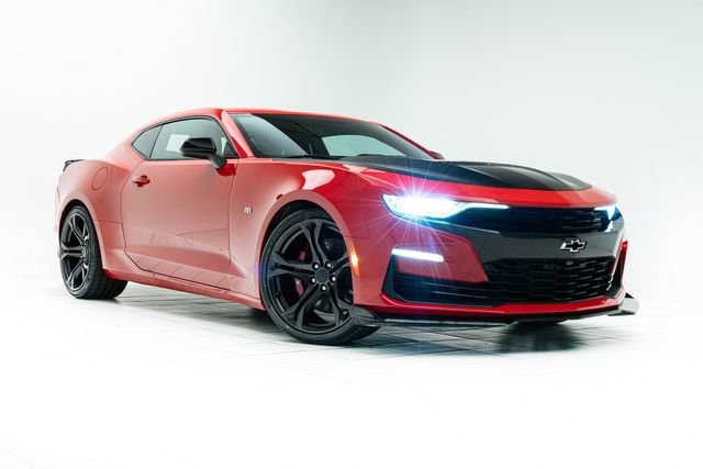 Used 2019 Chevrolet Camaro SS image 5