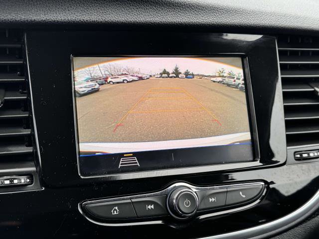 Used 2022 Buick Encore Preferred image 16