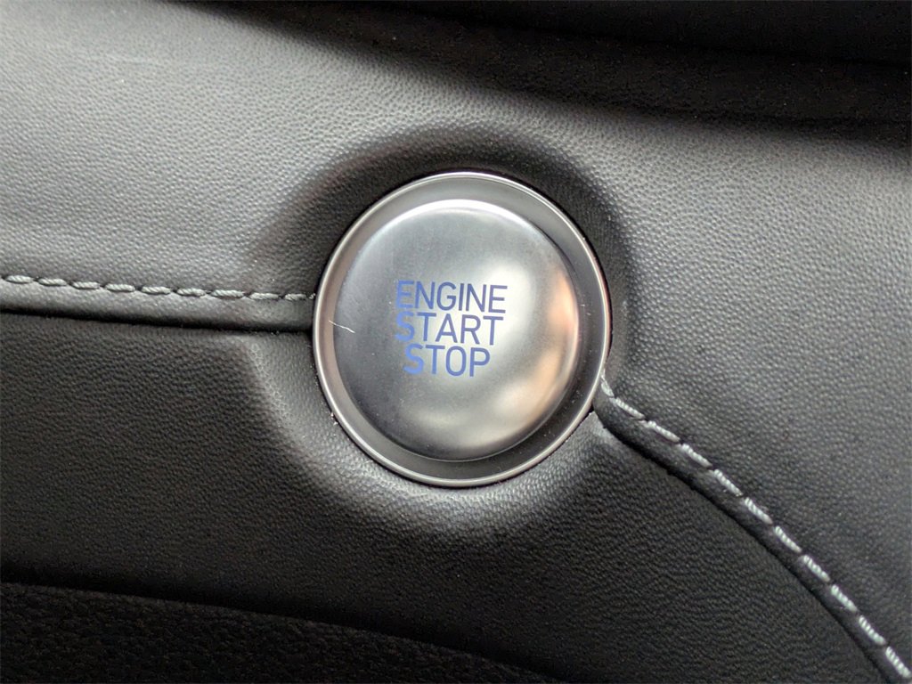 Used 2023 Hyundai Santa Fe Calligraphy w/ Cargo Package image 29