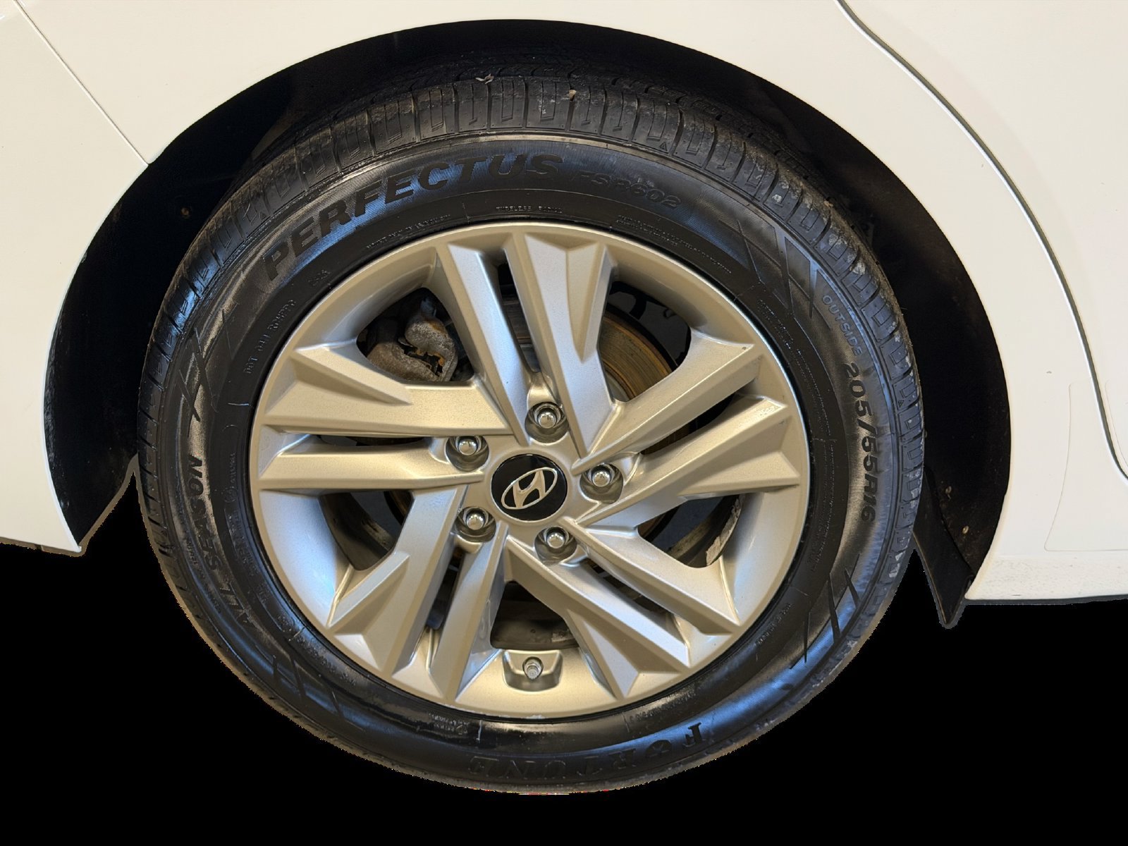 Used 2019 Hyundai Elantra Value Edition FWD image 6