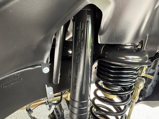 Used 2024 Jeep Wrangler Unlimited Sport image 12