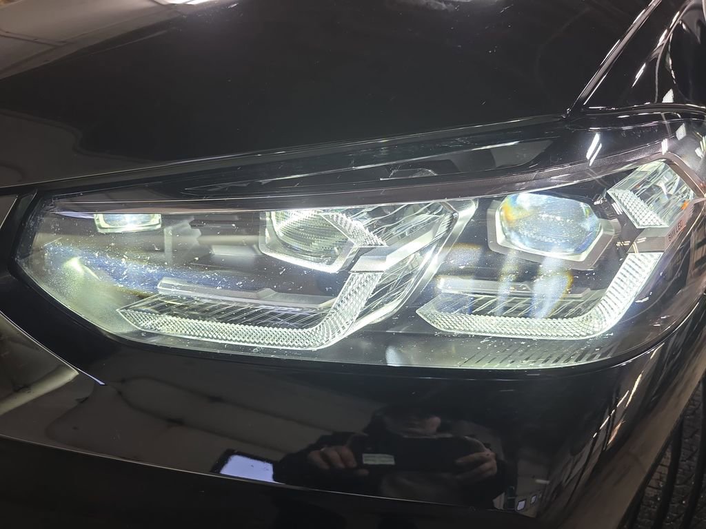 Used 2025 BMW X4 xDrive30i image 33