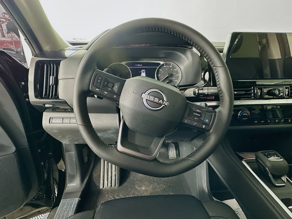 New 2026 Nissan Pathfinder SV image 15