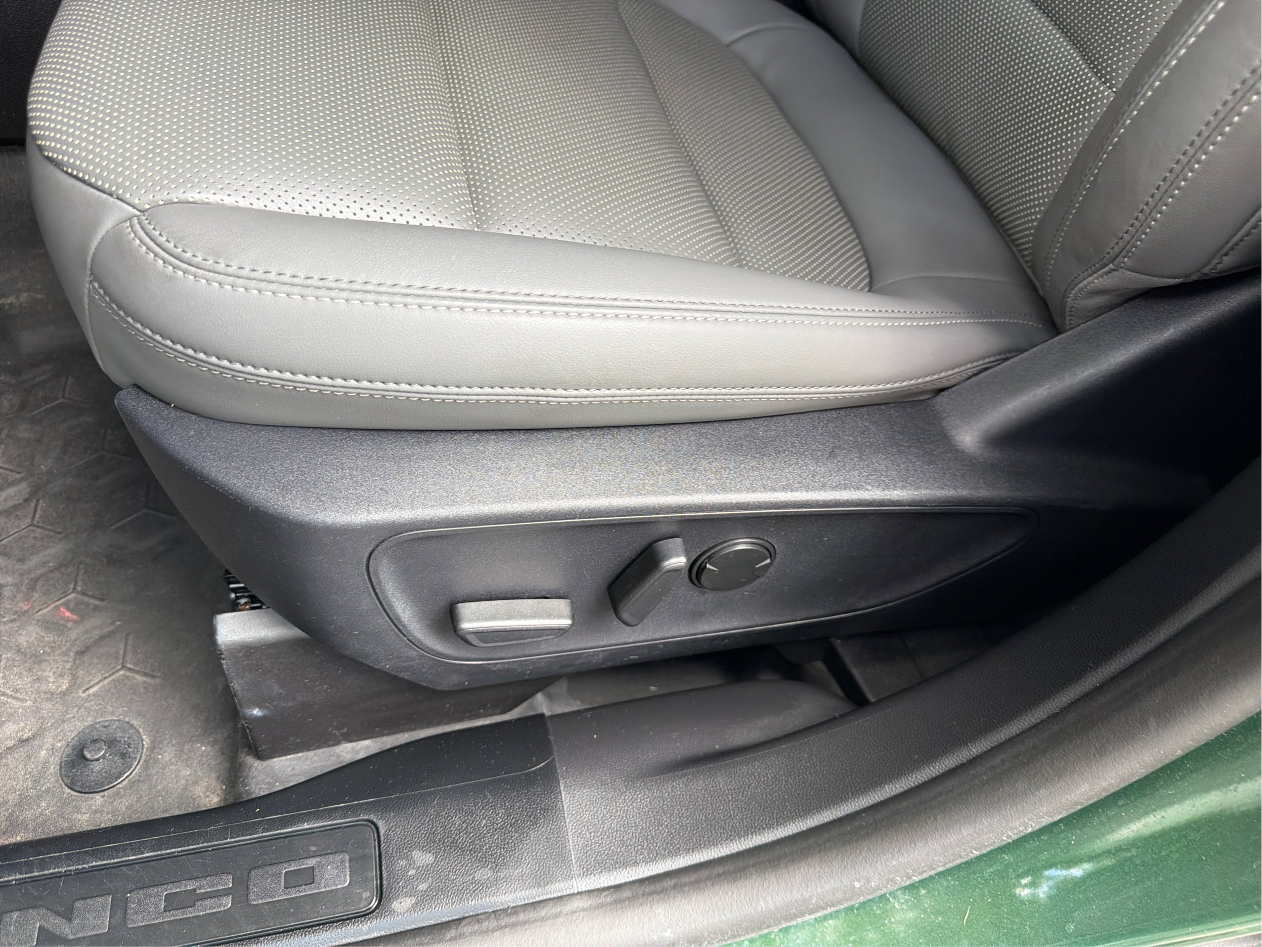 Used 2025 Ford Bronco Sport Badlands AWD/4WD image 28