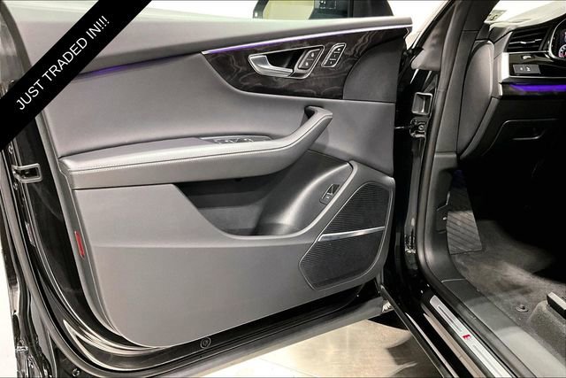 Used 2023 Audi Q8 Premium Plus image 17