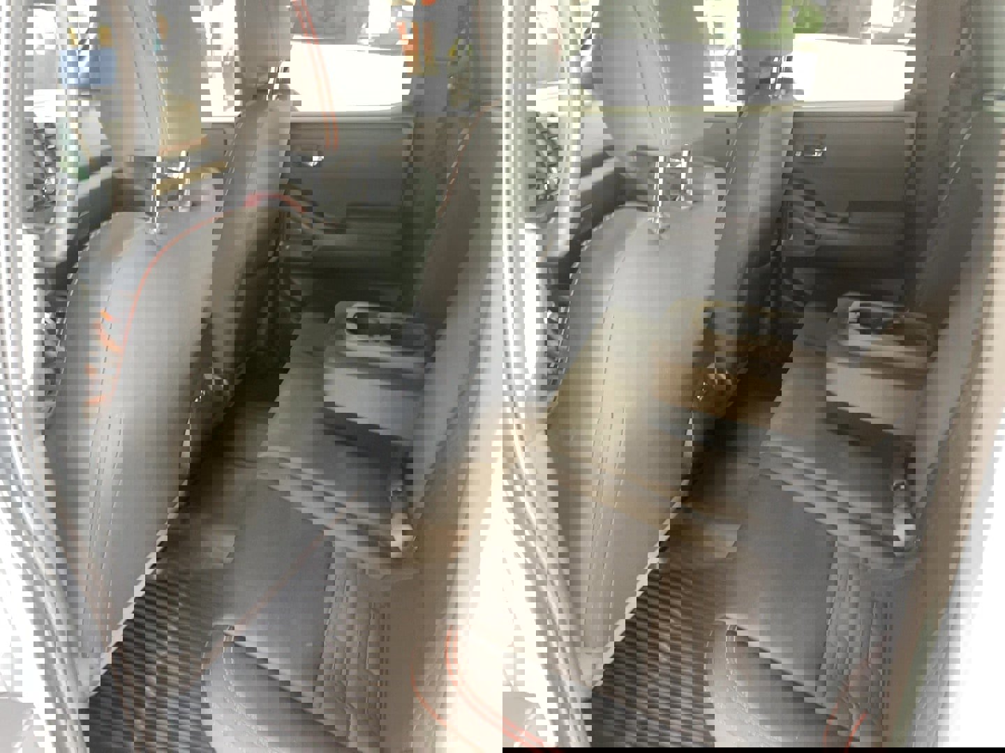 Used 2023 Nissan Frontier PRO-4X w/ Technology Package image 30