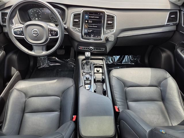 Used 2020 Volvo XC90 T5 Momentum w/ Protection Package FWD image 11