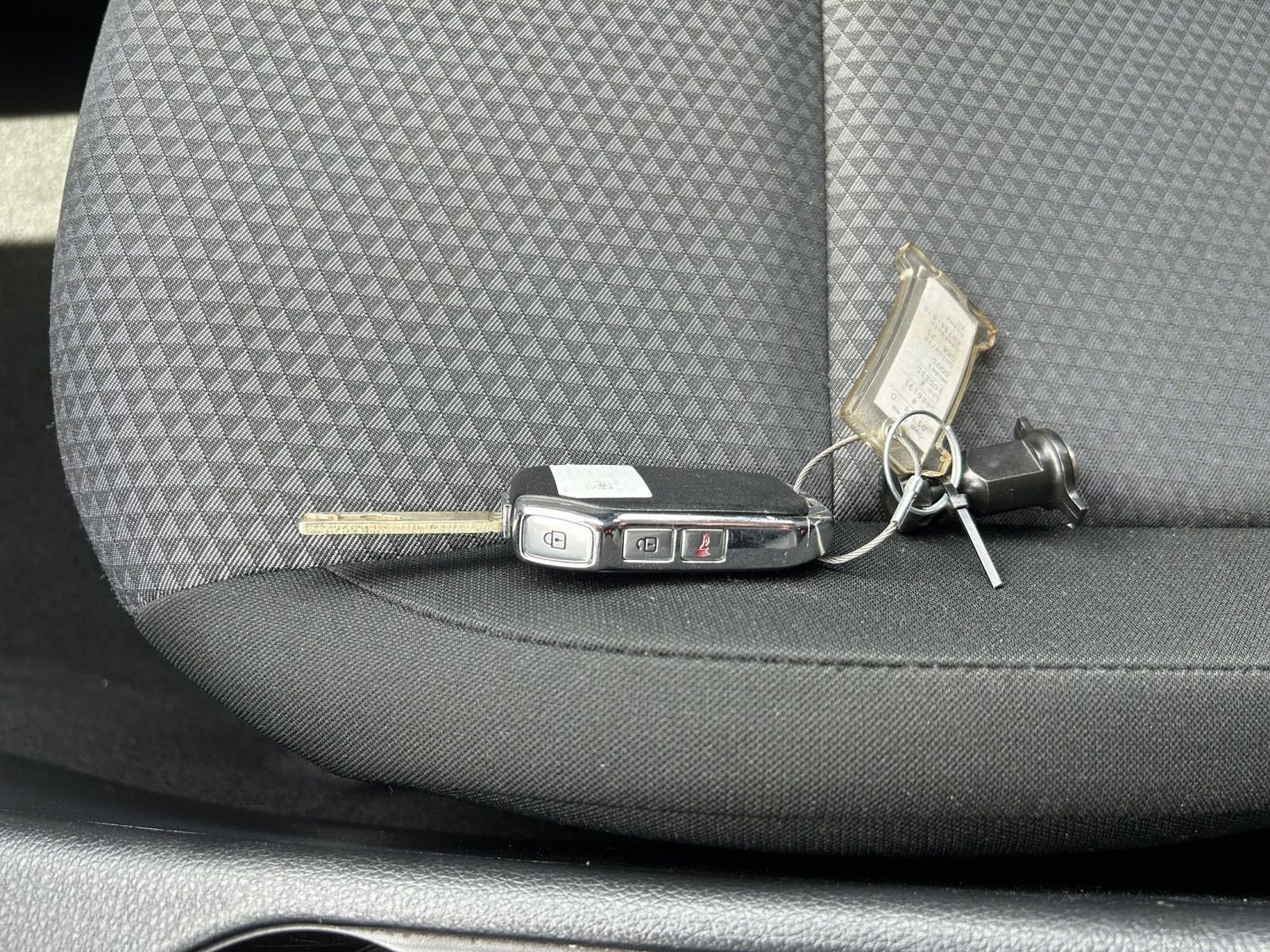 Used 2025 Kia Soul LX w/ LX Technology Package image 20