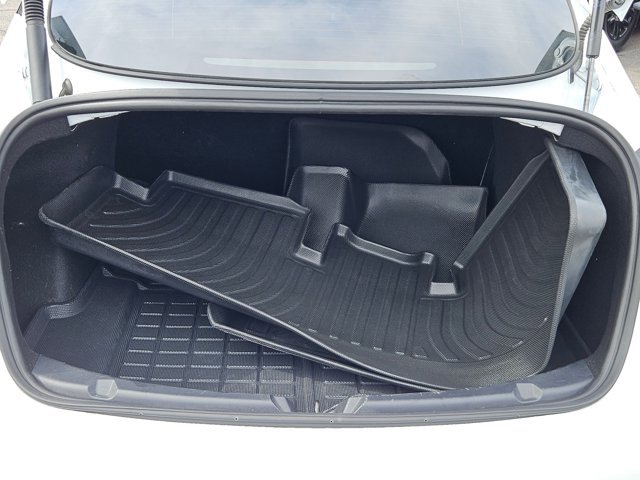 Used 2023 Tesla Model 3 Standard Range RWD image 5