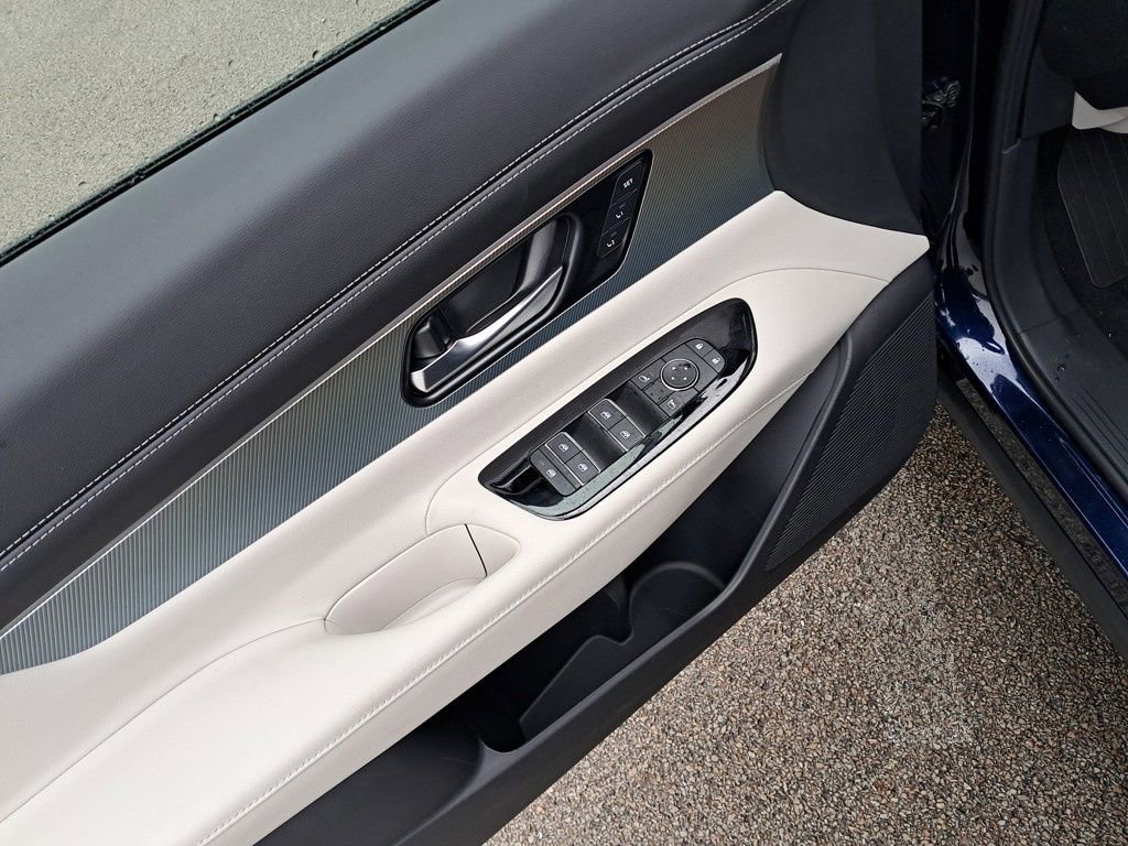 New 2025 Nissan Murano SL image 12