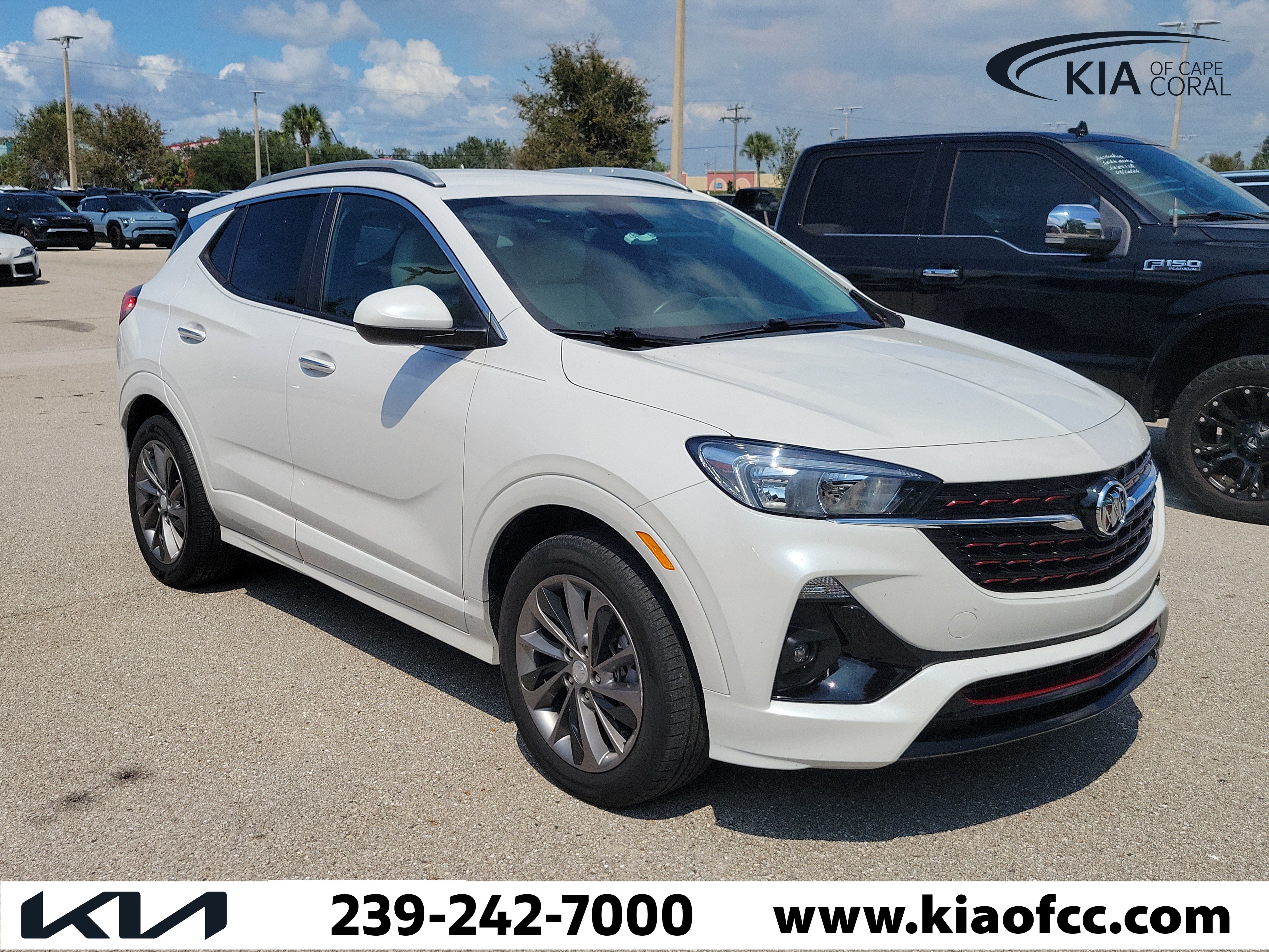 Used 2021 Buick Encore GX Preferred w/ Sport Touring Package FWD image 1