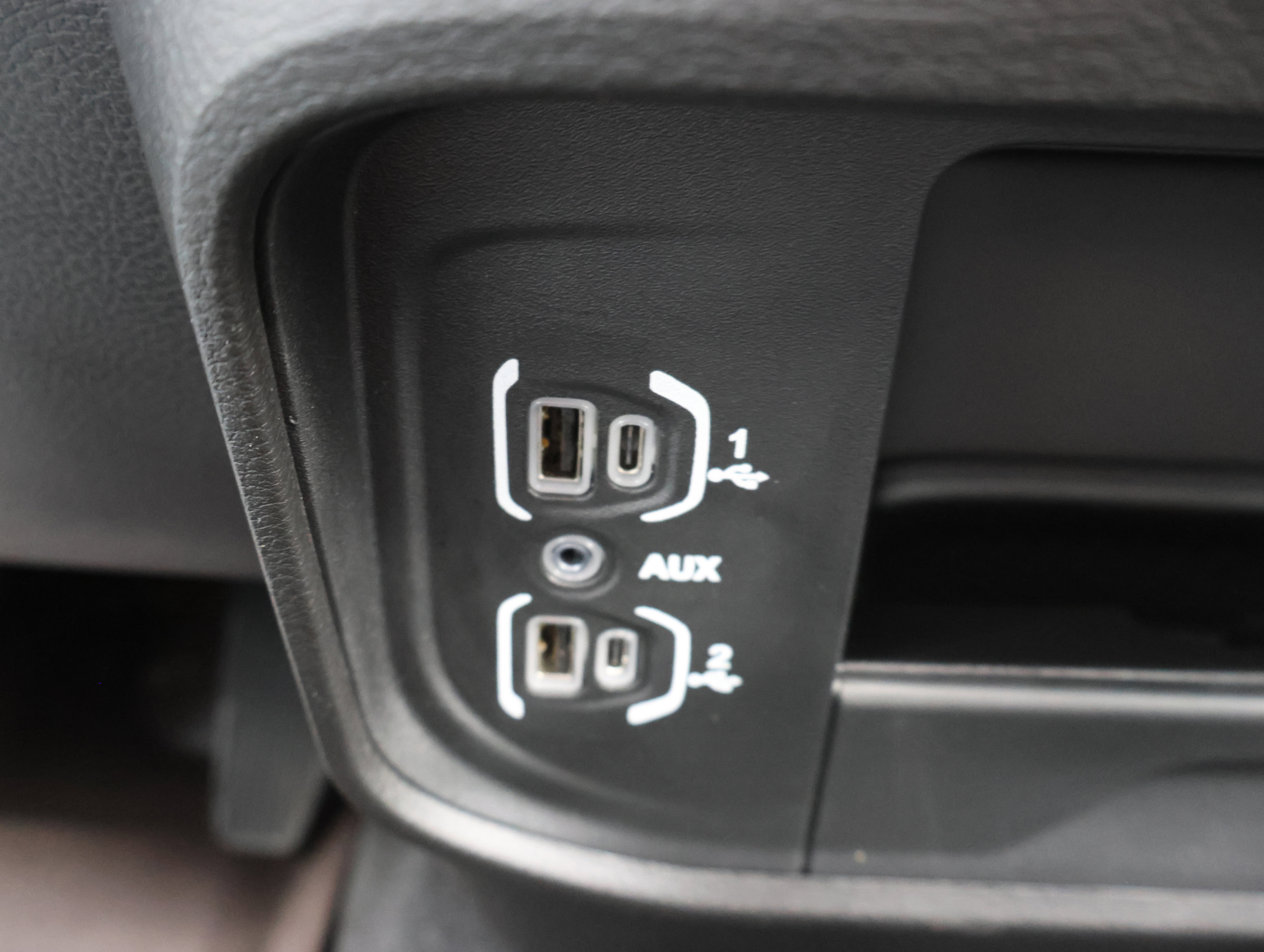 Used 2024 RAM 2500 Laramie w/ Night Edition image 53