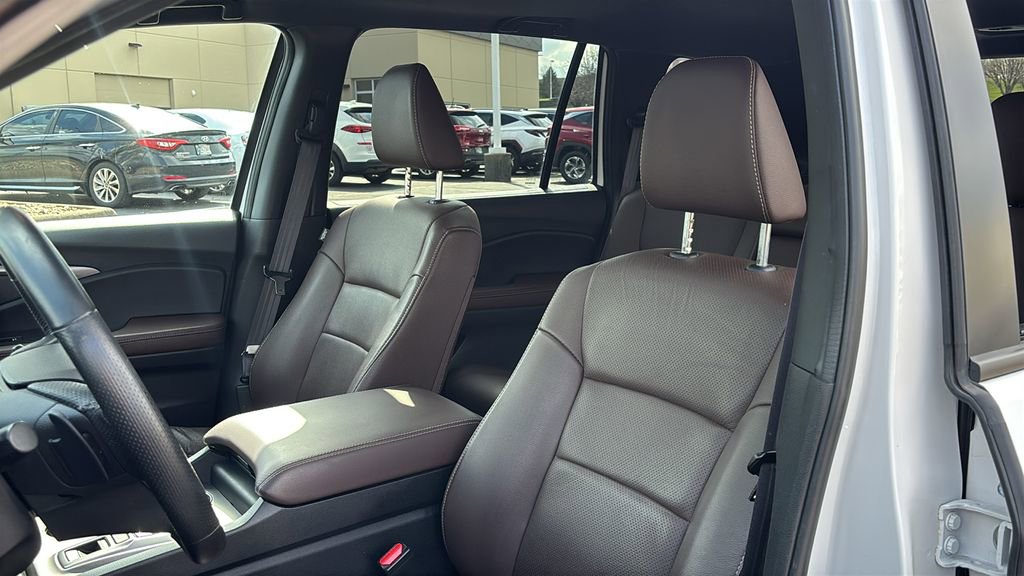 Used 2024 Honda Passport EX-L image 10