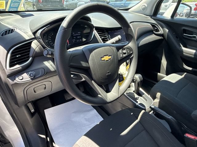 Certified 2020 Chevrolet Trax LS FWD image 10