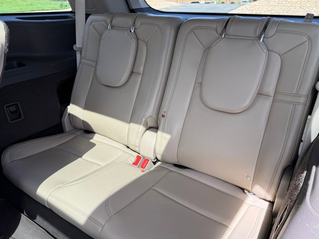 Used 2020 Lincoln Aviator Reserve w/ Equipment Group 202A image 17