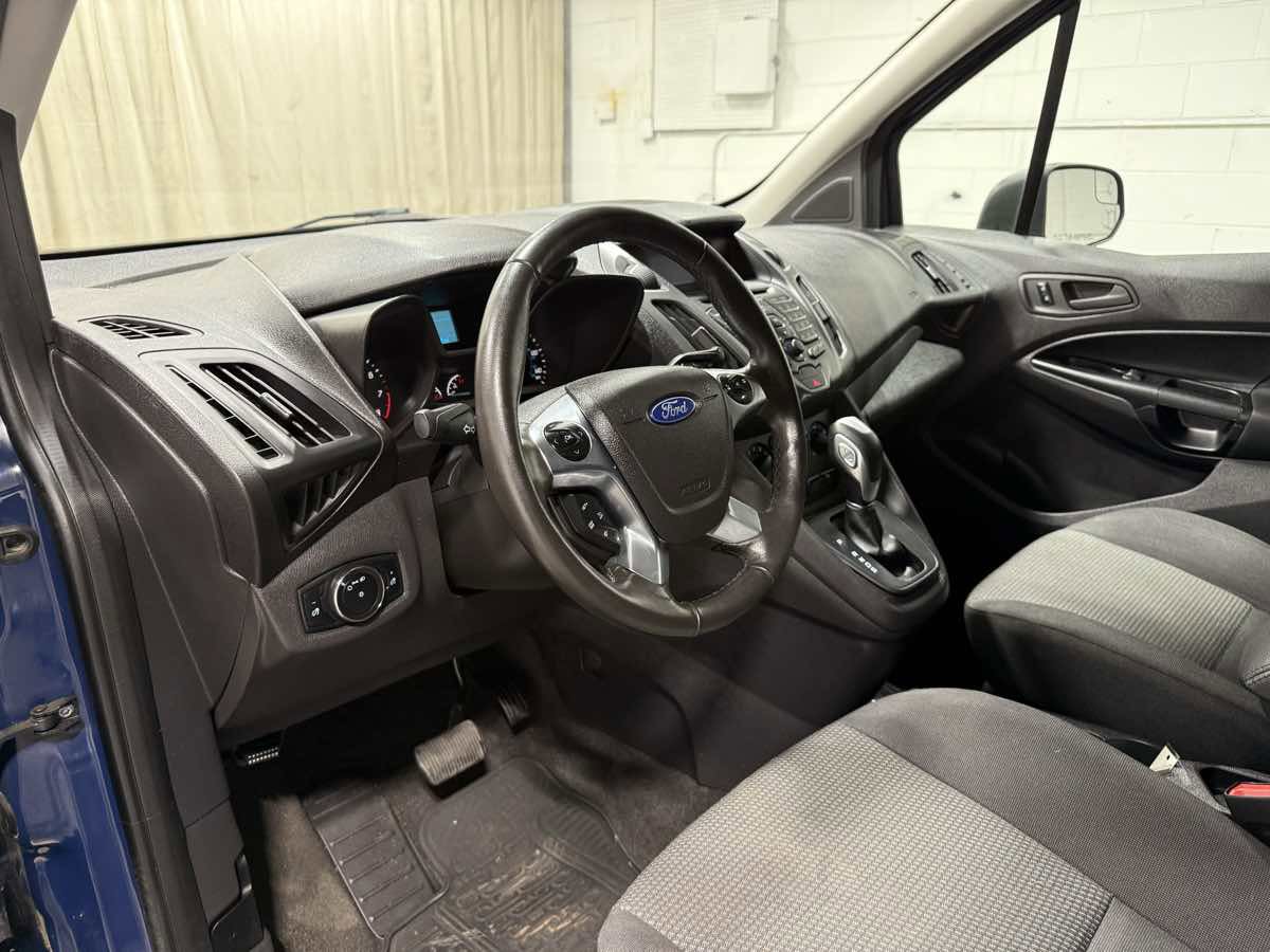 Used 2018 Ford Transit Connect XL image 10
