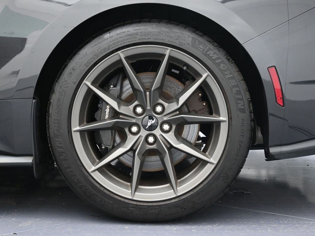 Certified 2024 Ford Mustang Dark Horse image 33