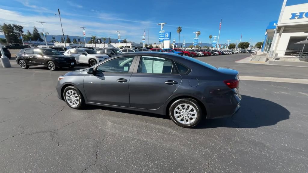 Used 2023 Kia Forte LX image 6