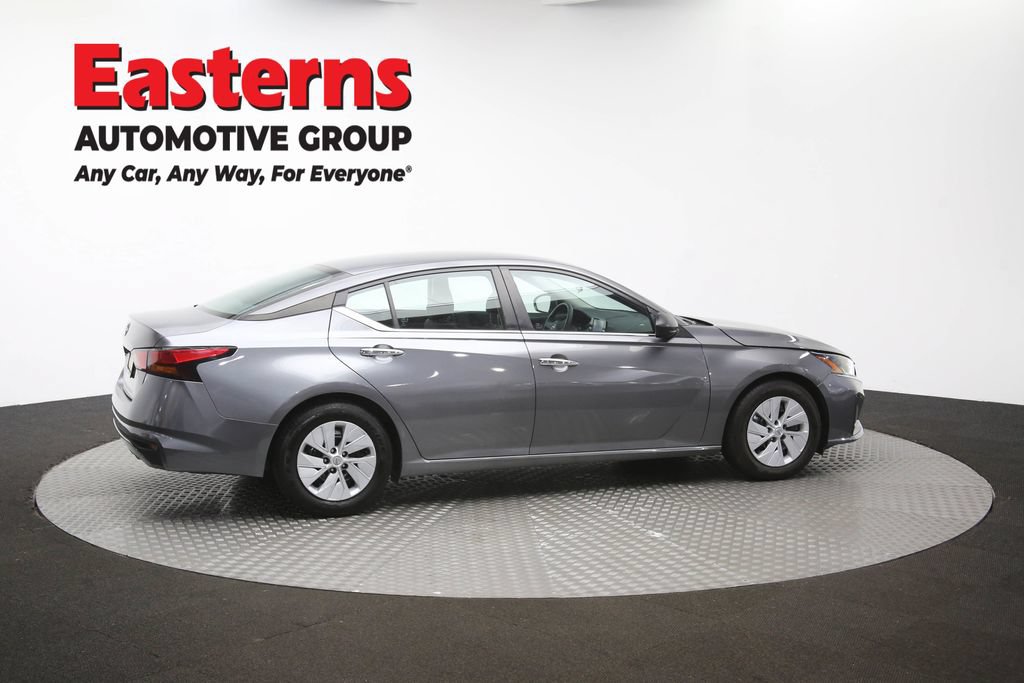 Used 2024 Nissan Altima 2.5 S FWD image 42