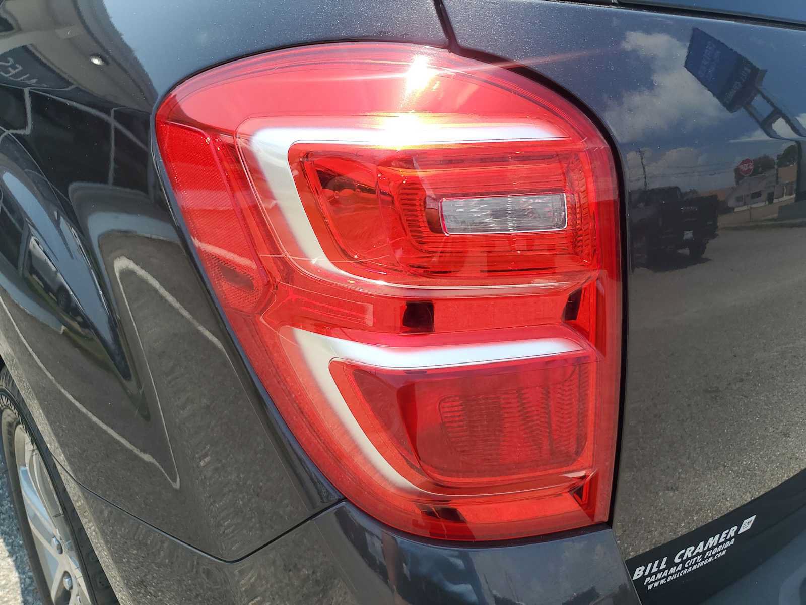 Used 2016 Chevrolet Equinox LTZ w/ Enhanced Convenience Package FWD image 6
