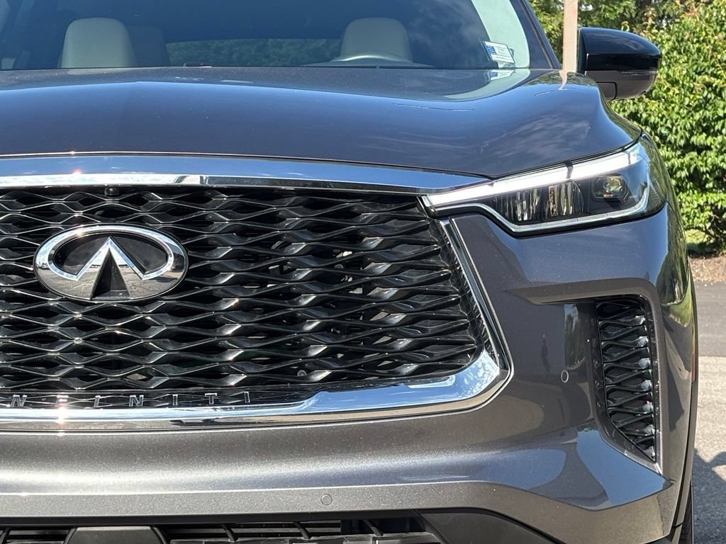 Used 2025 INFINITI QX60 Luxe w/ Cargo Package AWD/4WD image 10