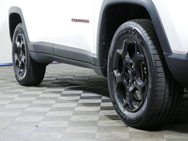 Certified 2023 Jeep Compass Trailhawk AWD/4WD image 8