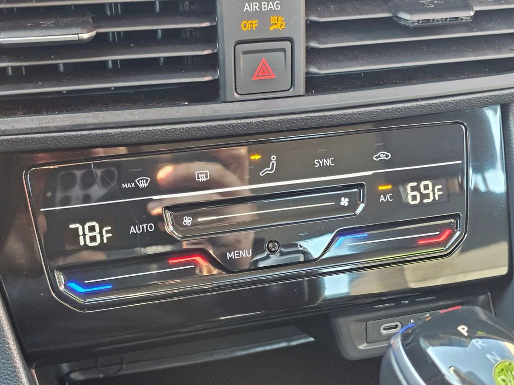 Used 2025 Volkswagen Jetta S image 24