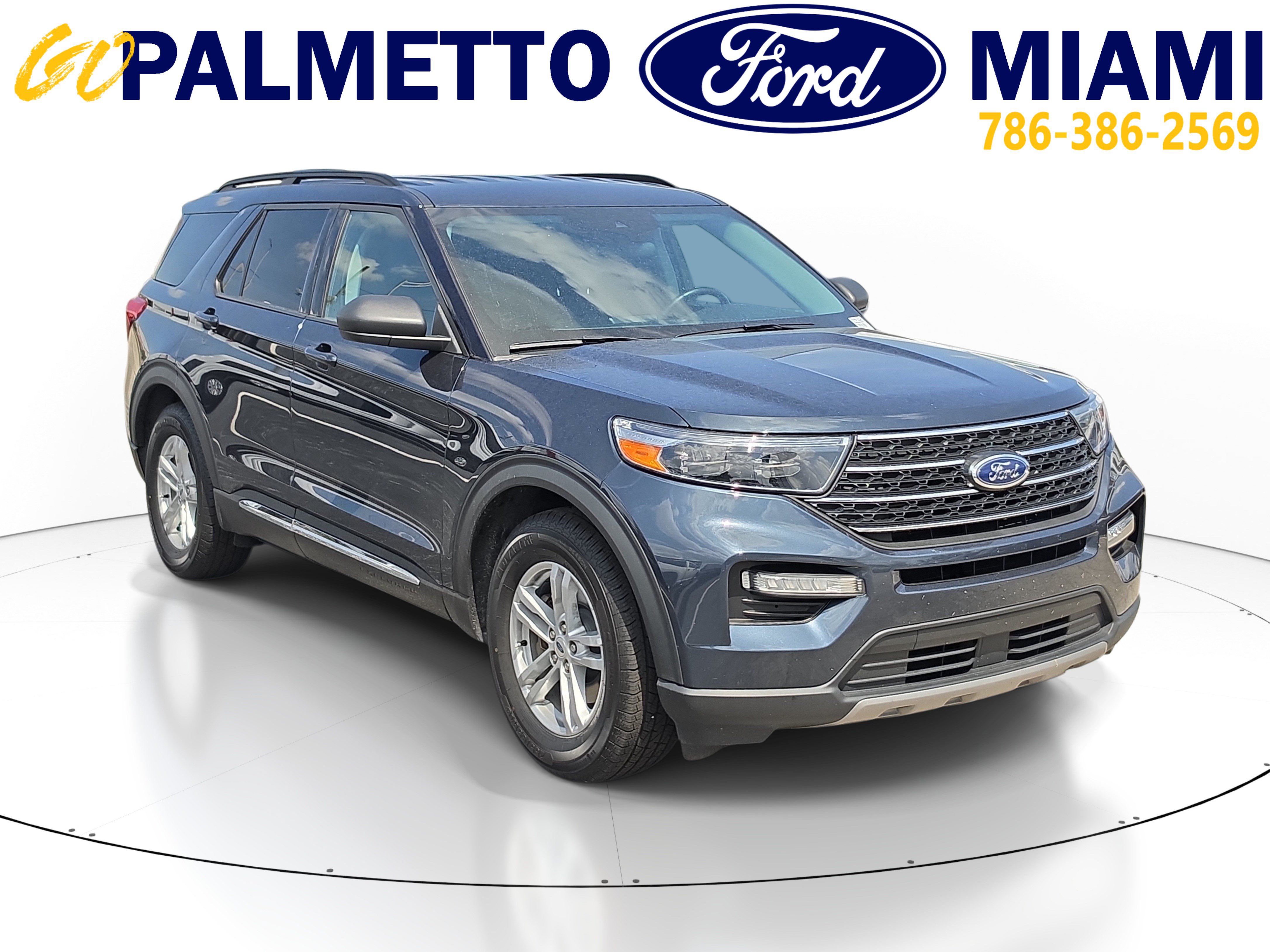 Used 2023 Ford Explorer XLT w/ Equipment Group 202A RWD image 1