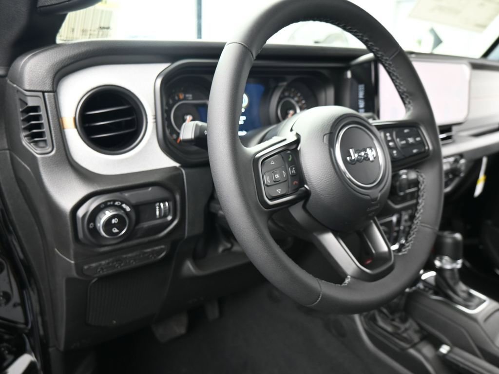 New 2026 Jeep Gladiator Willys image 14