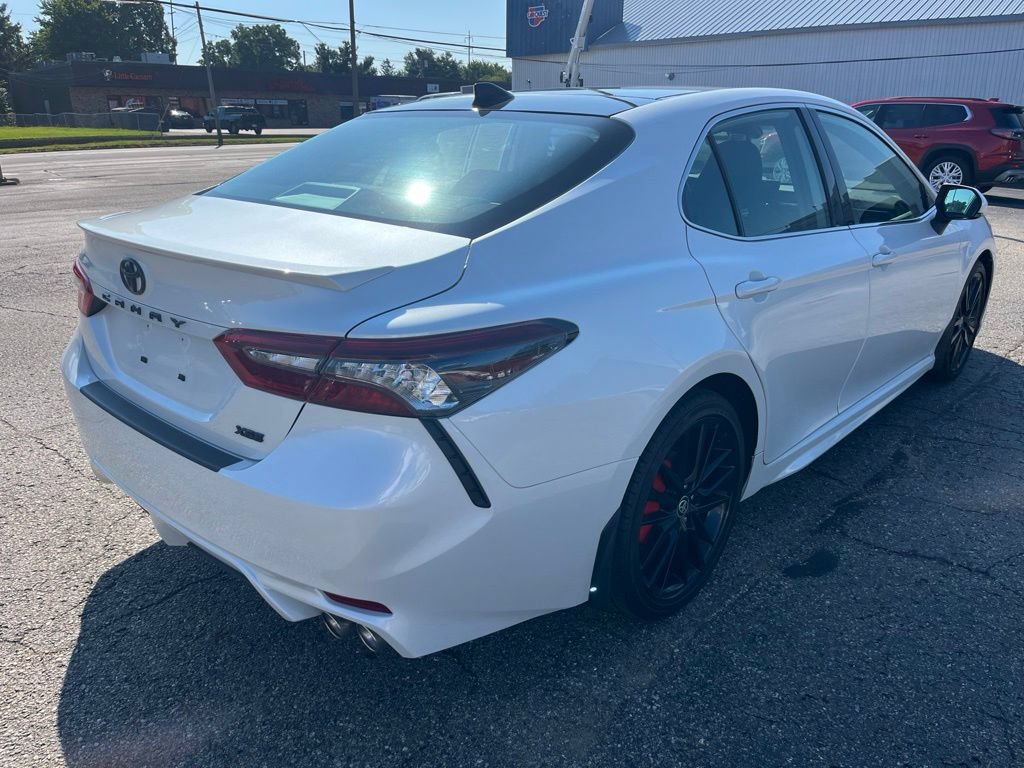 Used 2023 Toyota Camry XSE w/ Navigation Package FWD image 9