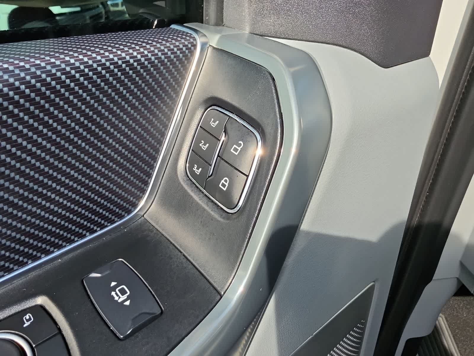Used 2023 Ford F250 Limited w/ FX4 Off-Road Package AWD/4WD image 24
