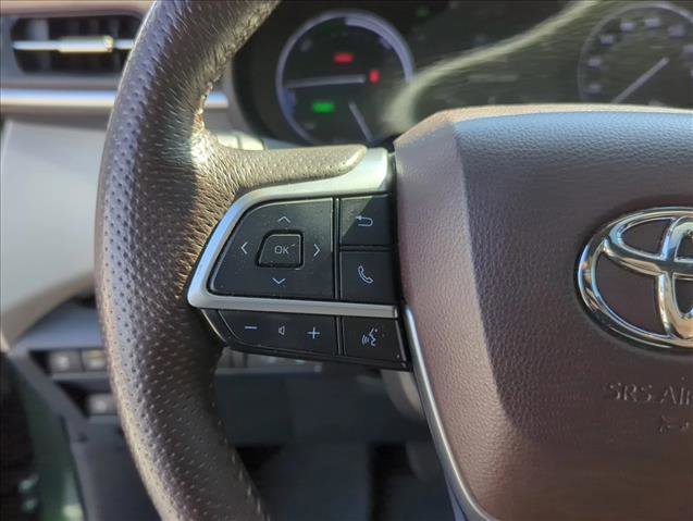 Used 2021 Toyota Sienna Platinum image 16