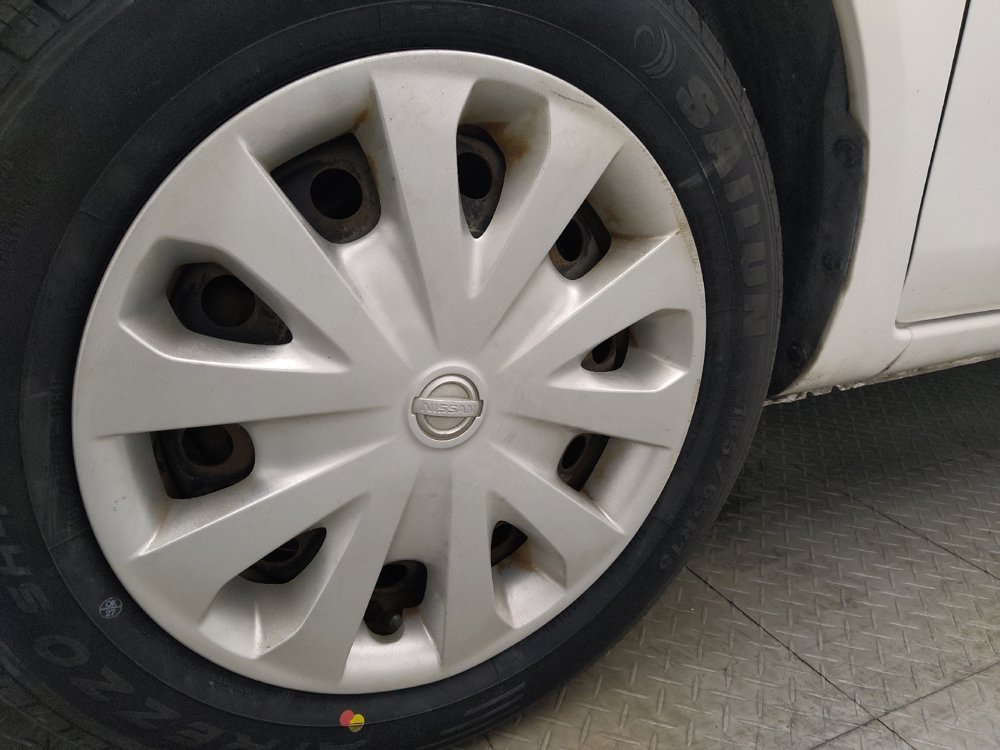 Used 2019 Nissan Versa SV FWD image 31