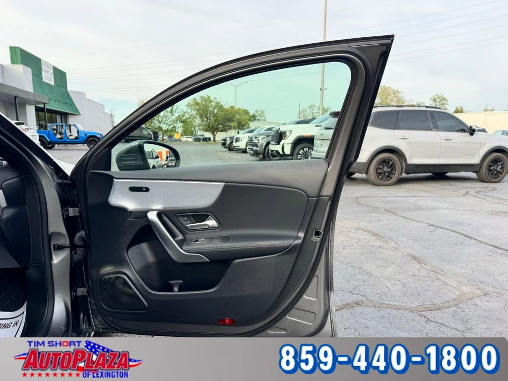 Used 2022 Mercedes-Benz A 220 4MATIC image 39