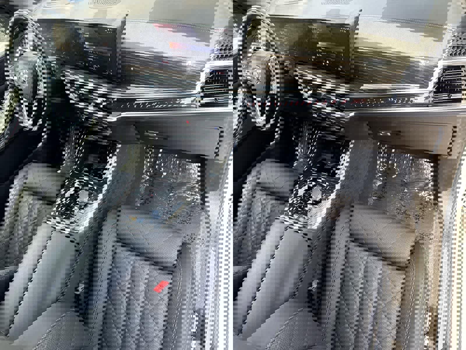 Used 2024 BMW X5 xDrive50e image 41