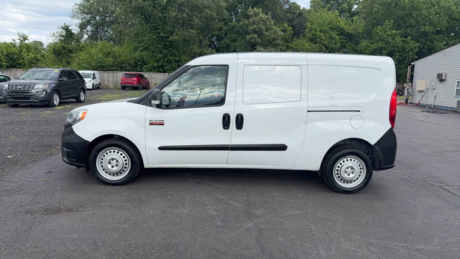 Used 2020 RAM ProMaster City Tradesman FWD image 3