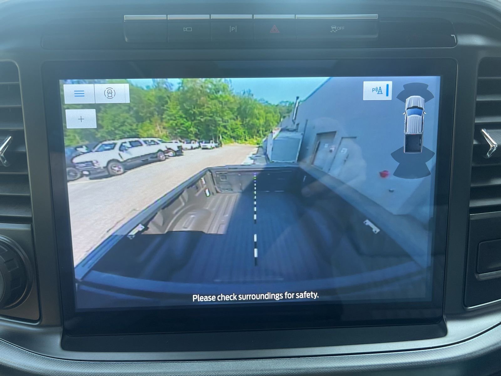 Used 2022 Ford F150 Limited image 18