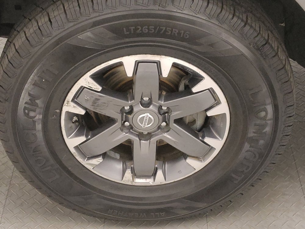 Used 2018 Nissan Frontier PRO-4X AWD/4WD image 31