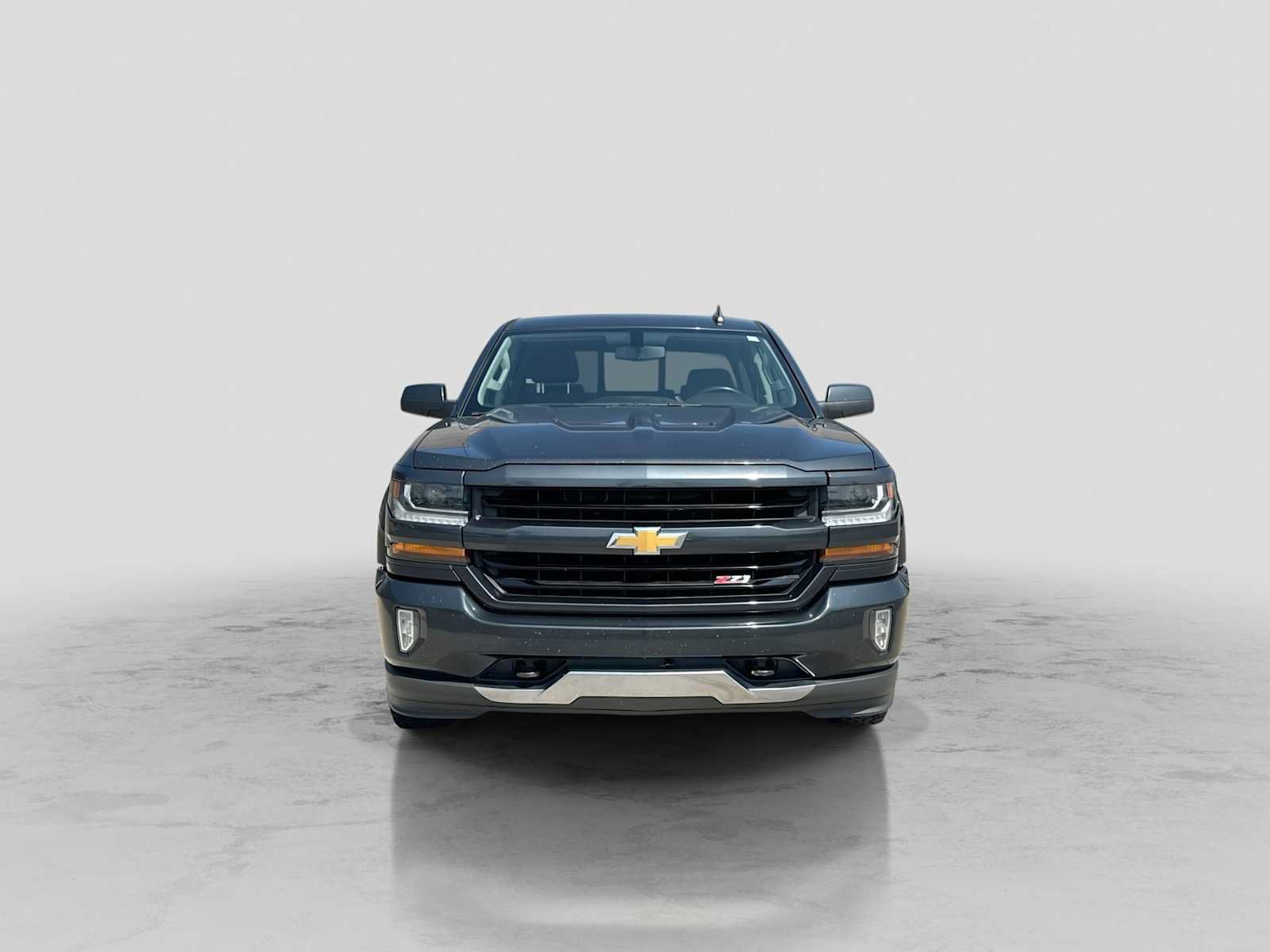 Used 2017 Chevrolet Silverado 1500 LT w/ All Star Edition AWD/4WD image 9