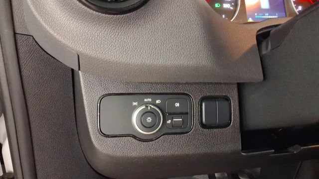 Used 2024 Mercedes-Benz Sprinter 2500 image 26