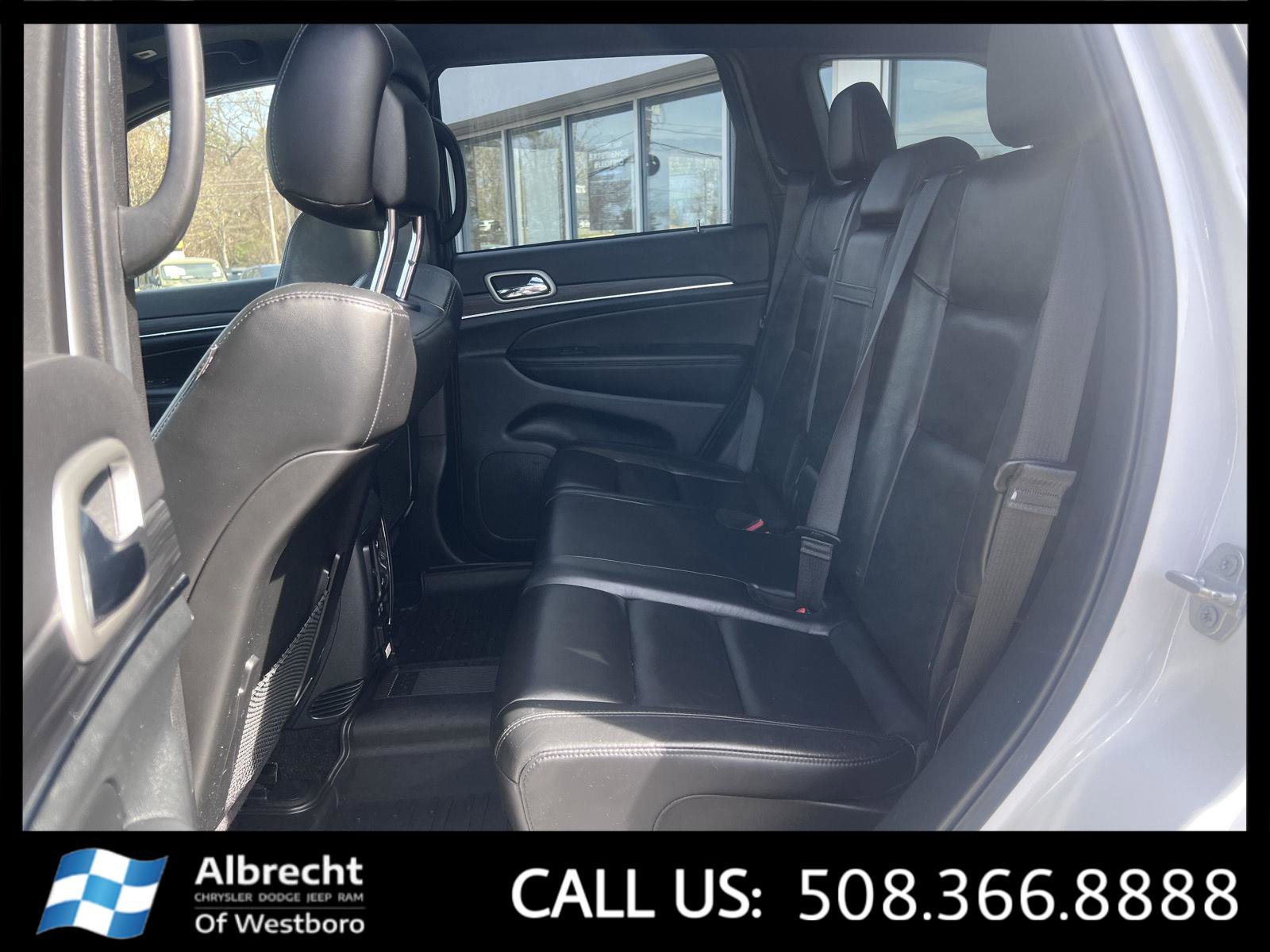 Used 2022 Jeep Grand Cherokee Limited w/ Trailer Tow Group IV image 13