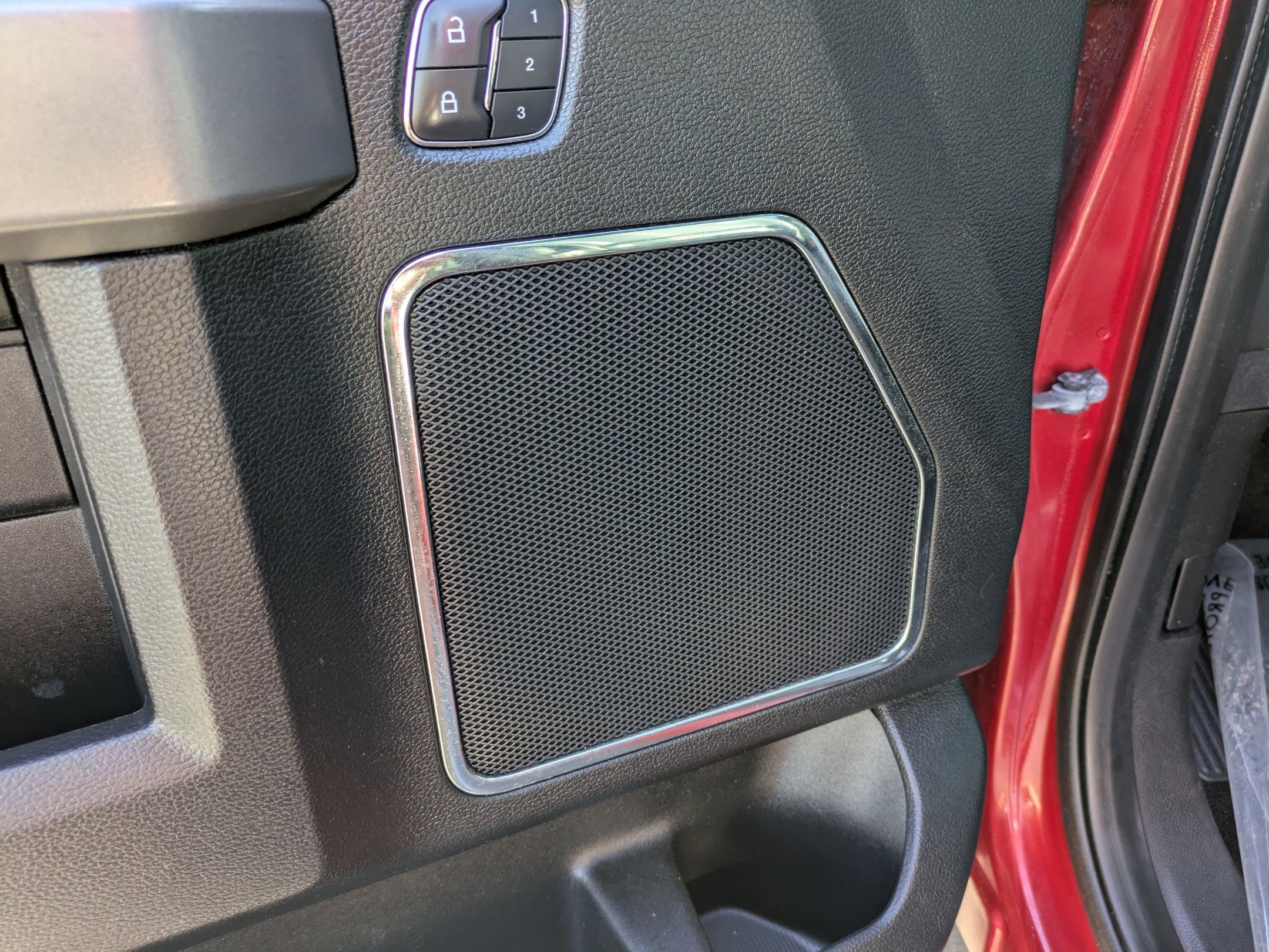 Used 2017 Ford F350 Platinum w/ Platinum Ultimate Package image 13