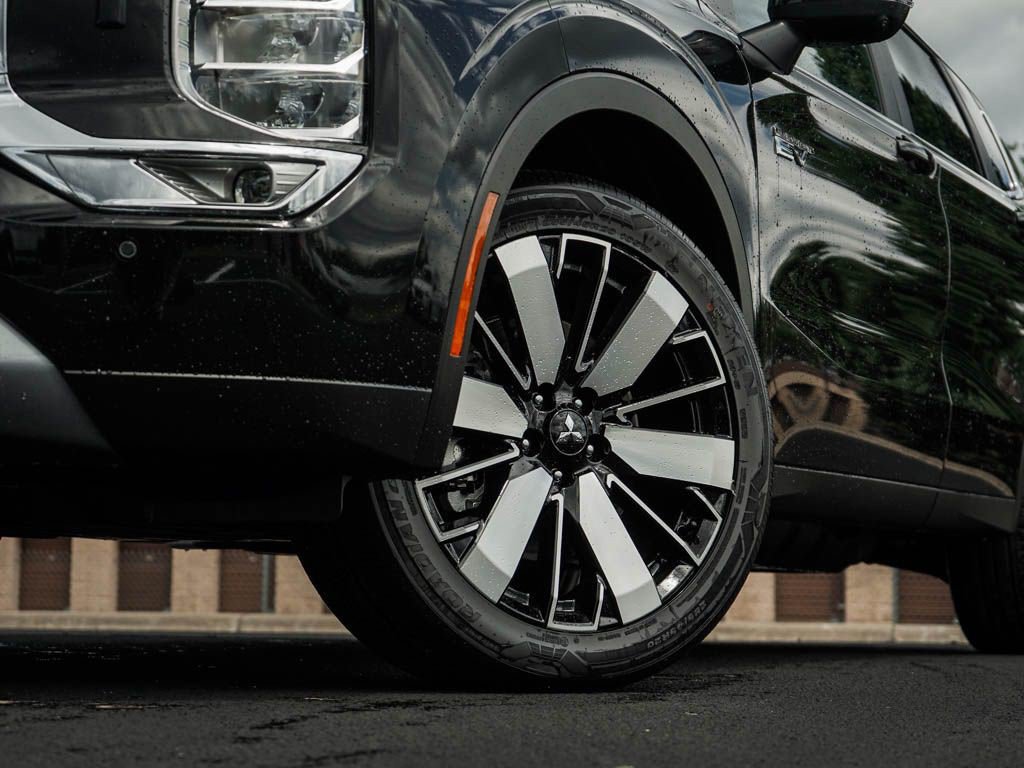 New 2026 Mitsubishi Outlander SE AWD/4WD image 6
