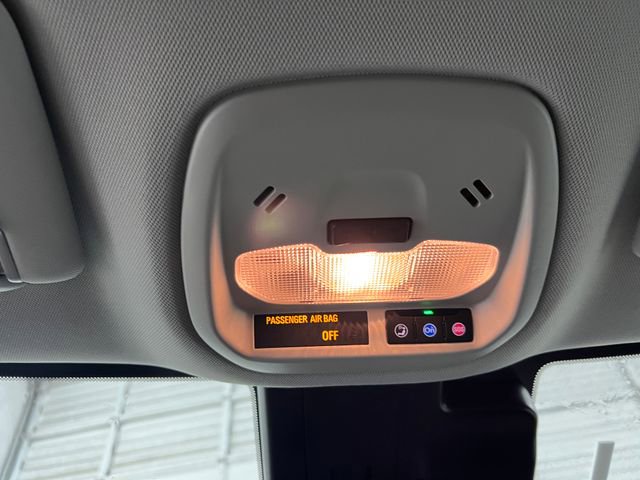 Used 2025 Chevrolet Trax LT w/ LT Convenience Package image 47