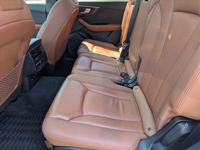 Used 2021 Audi Q7 2.0T Premium w/ Convenience Package image 18